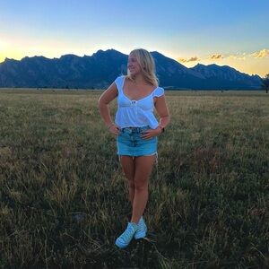 Meet your Posher, Christi